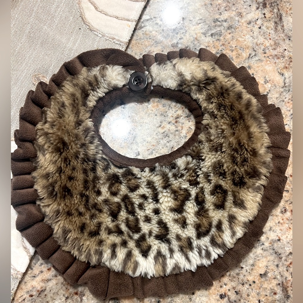 Bearington Baby Collection Faux Fur Leopard Bib